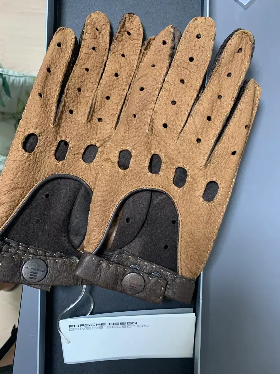 Porsche Design ドライビンググローブ